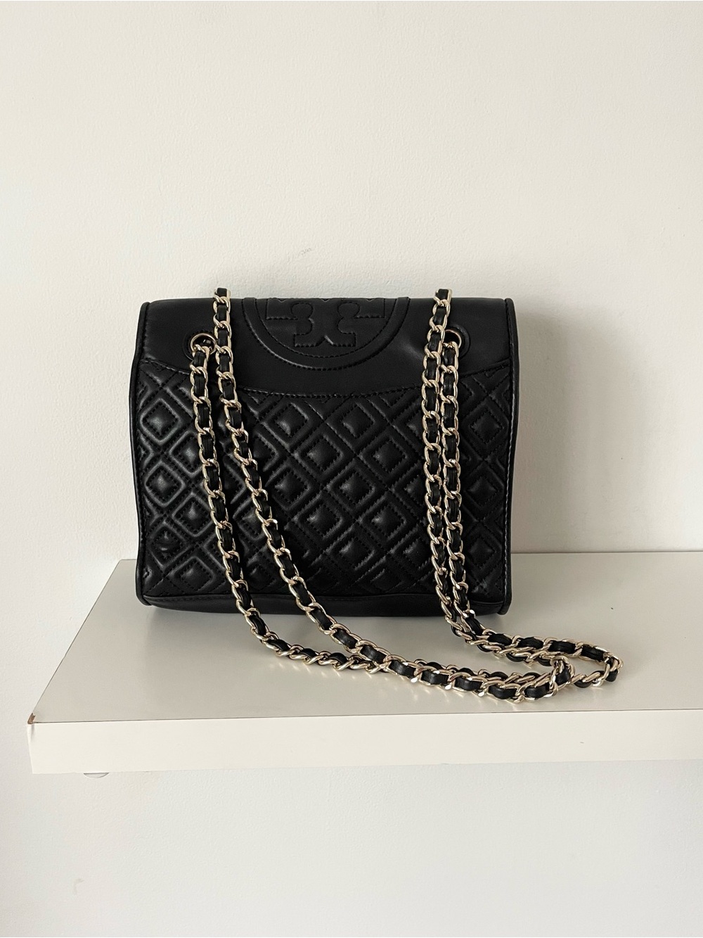 Tory Burch Fleming Crossbody Black Bag - Picture 2 of 4